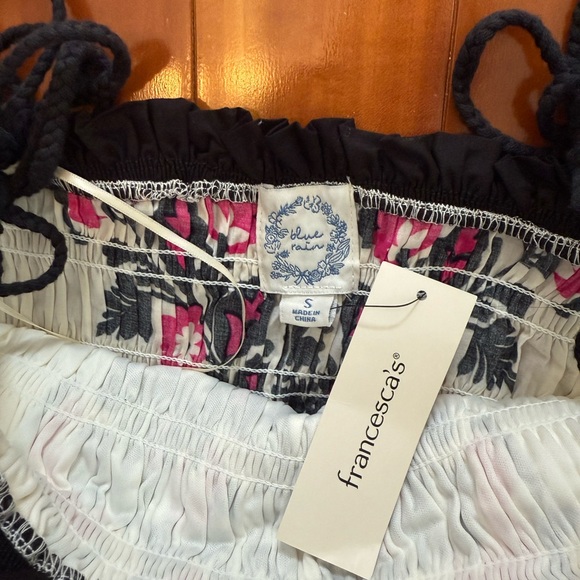 Embroidered Floral Smocked Cropped Tank Top - White with Pink & Black - Picture 4 of 5